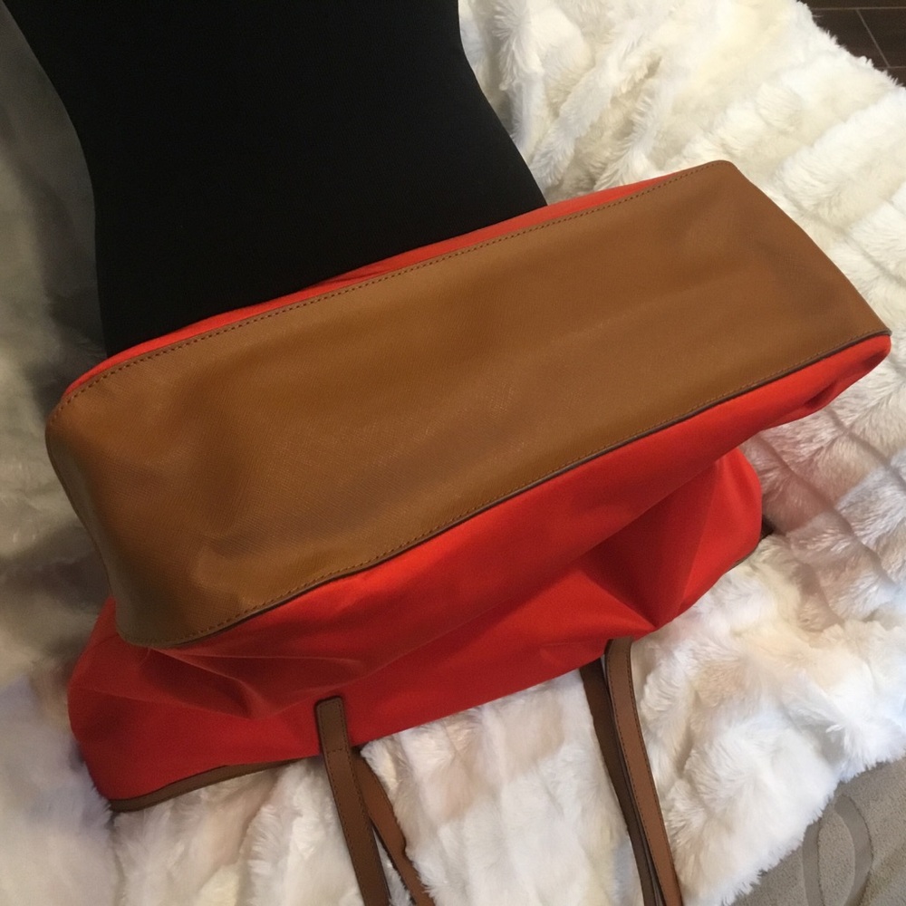 Michael Kors Kempton Red Nylon Brown Leather Shoulder Tote Bag Purse Like New - Picture 6 of 9